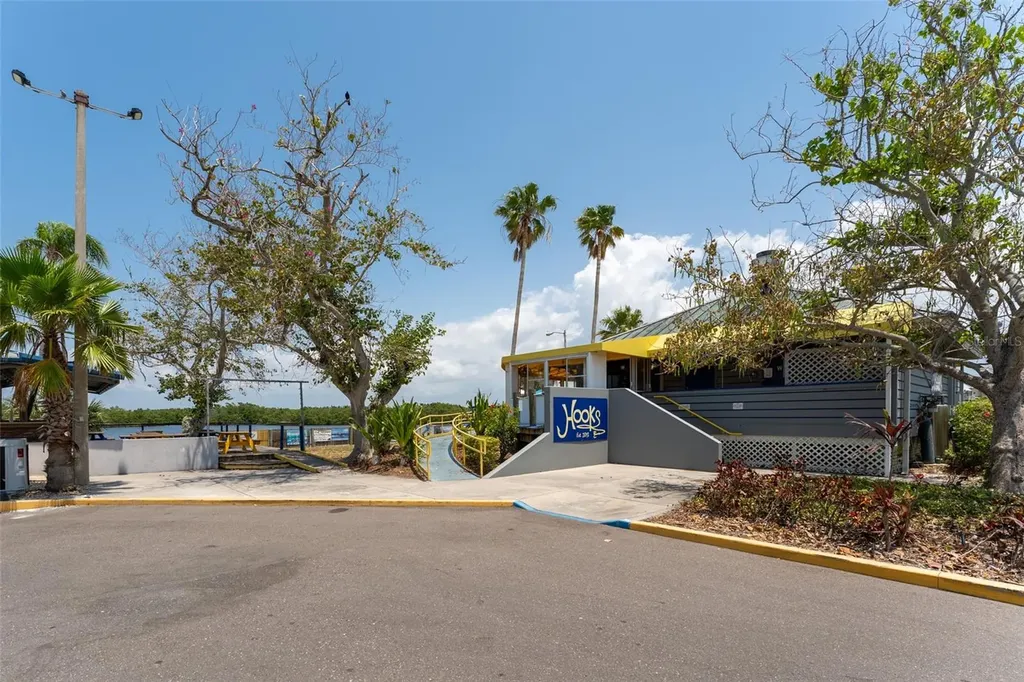 611 Destiny Drive Ruskin FL 33570