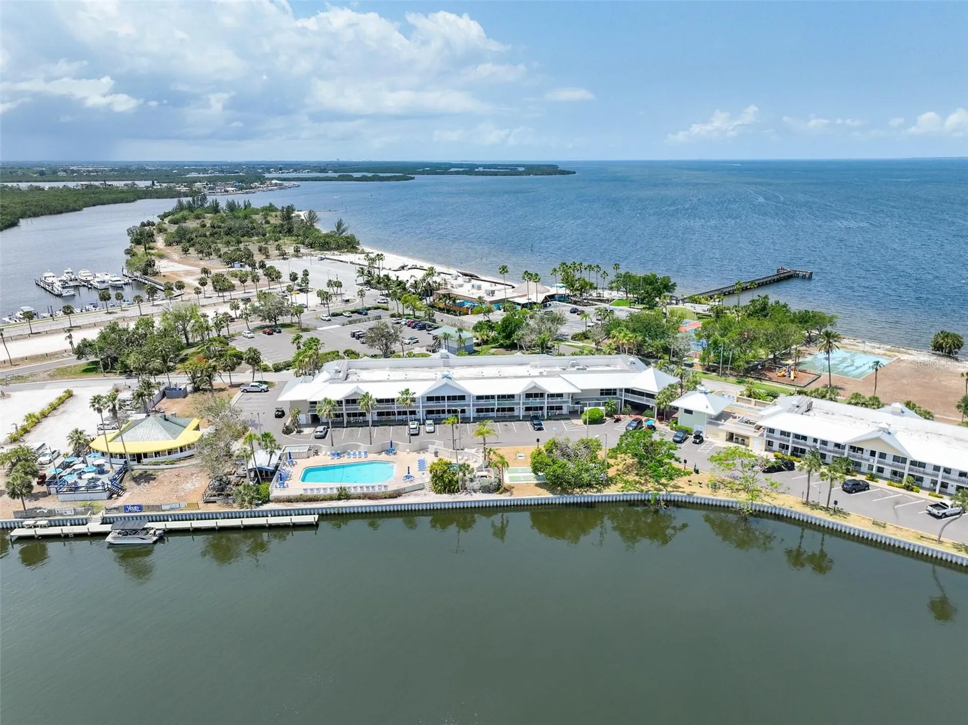 611 Destiny Drive Ruskin FL 33570