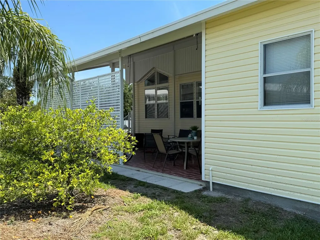 35248 Tiffani Court Zephyrhills FL 33541