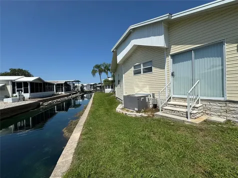 35248 Tiffani Court Zephyrhills FL 33541
