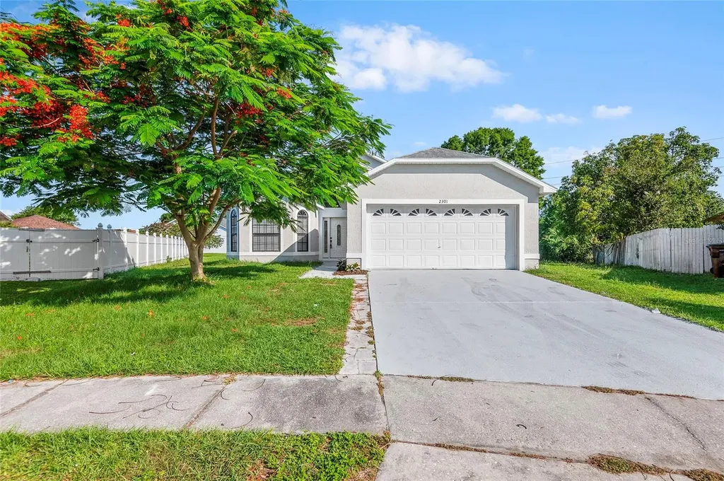 2301 Finwick Court Kissimmee FL 34743