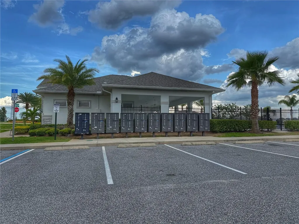 3181 Hill Point Street Minneola FL 34715