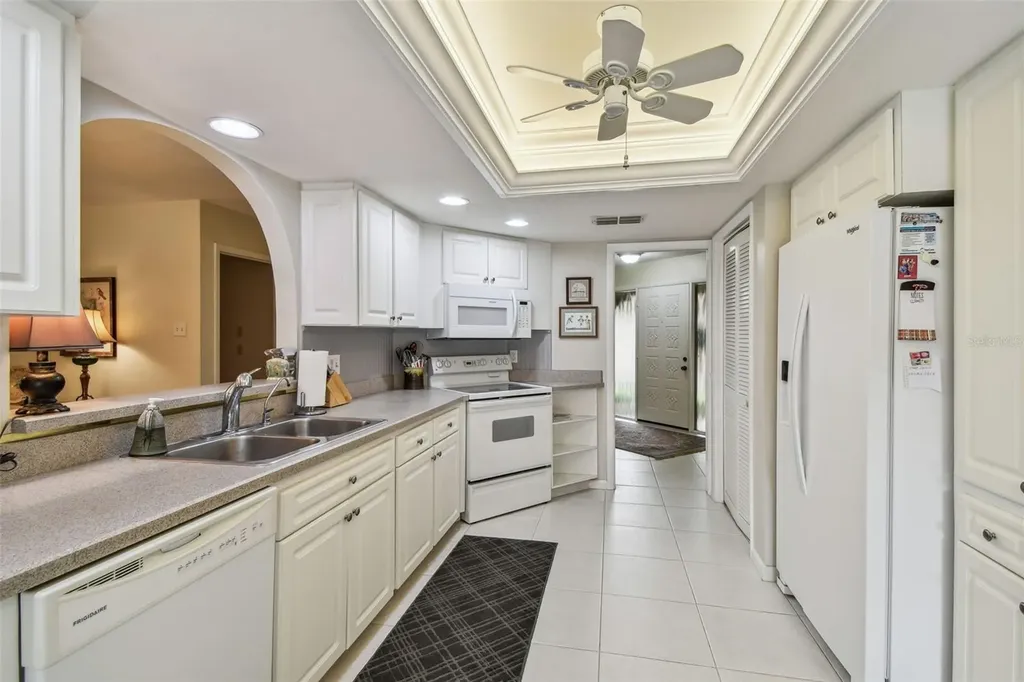 3476 Tarpon Woods Boulevard Palm Harbor FL 34685
