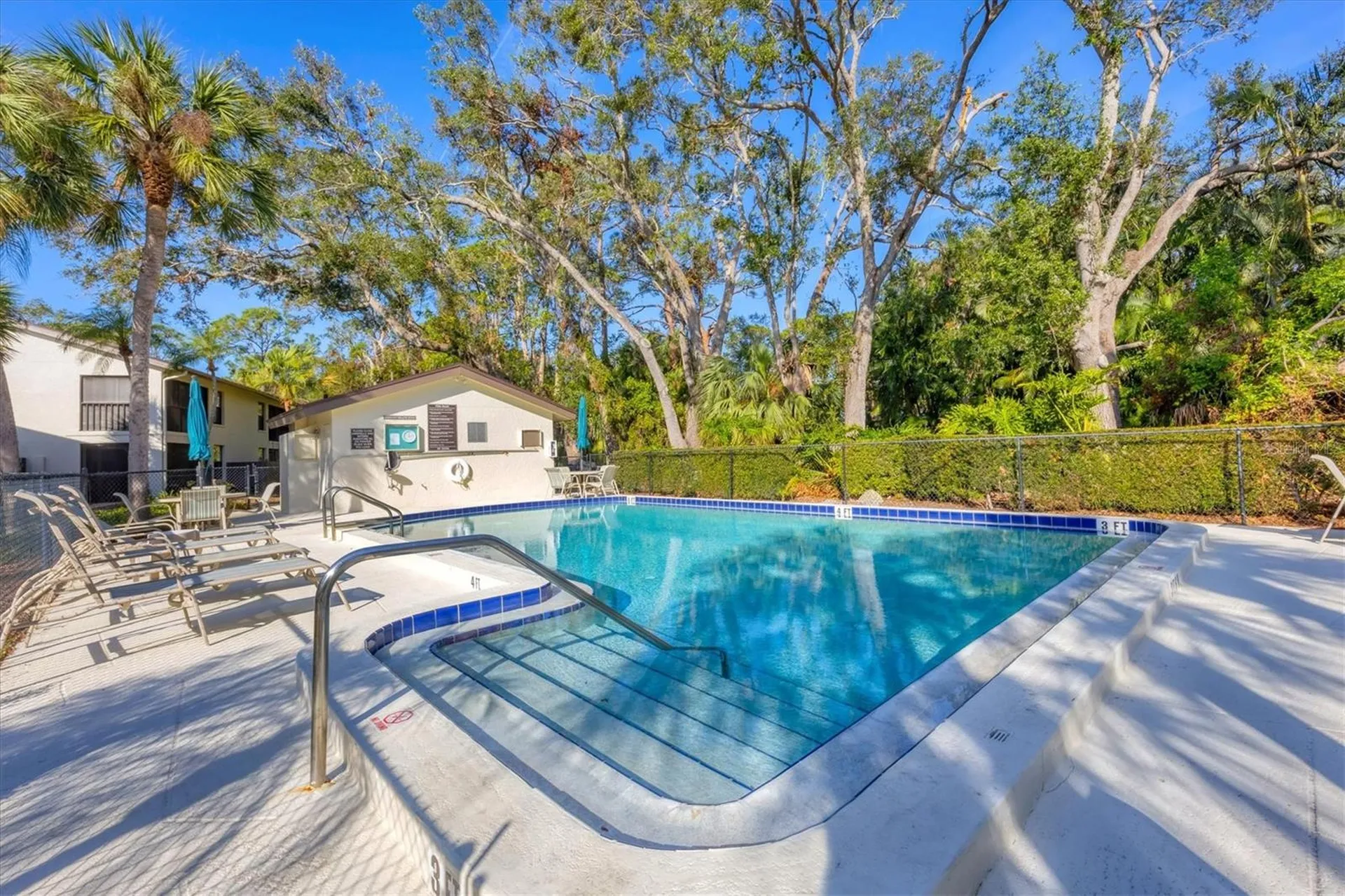 4767 Winslow Beacon Sarasota FL 34235