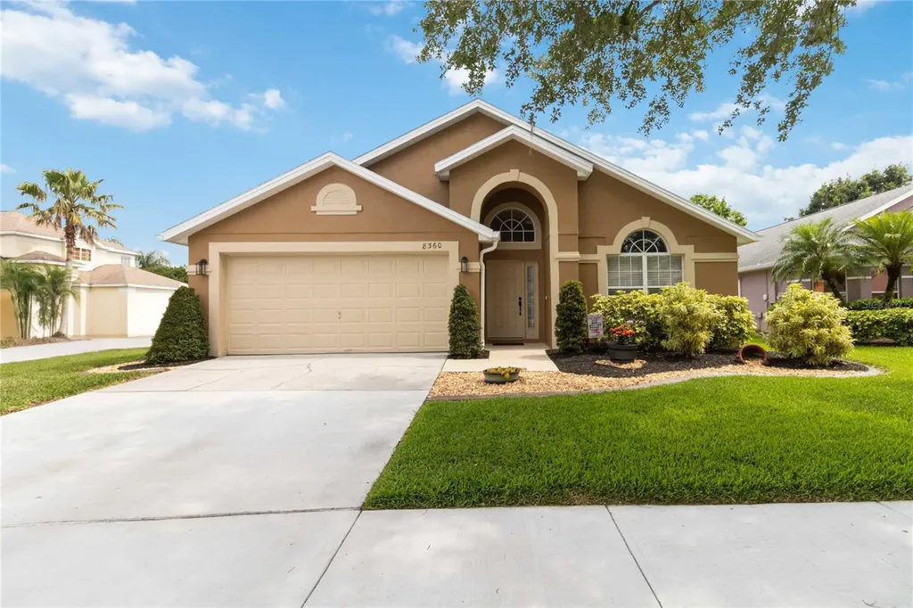 8360 Lake Amhurst Trail Orlando FL 32829