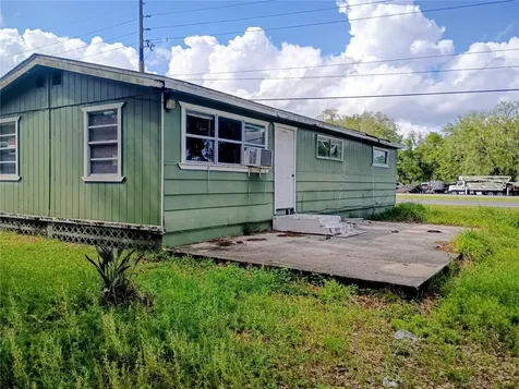4315 Lake Avenue Kissimmee FL 34746