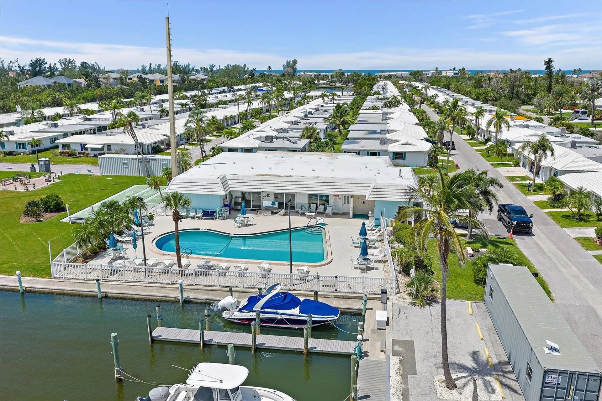 669 Spanish Drive N Longboat Key FL 34228