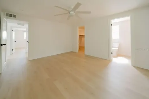 669 Spanish Drive N Longboat Key FL 34228
