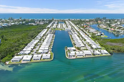 669 Spanish Drive N Longboat Key FL 34228