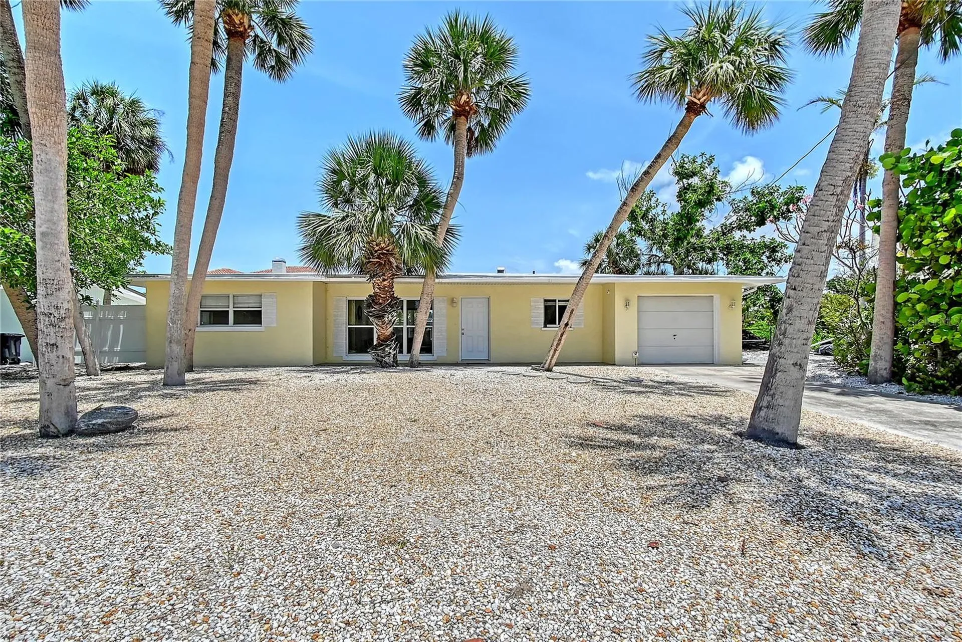 Sarasota FL, 385 Avenida Madera