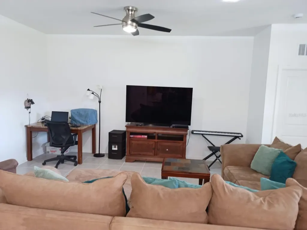 409 Conway Avenue St Cloud FL 34771