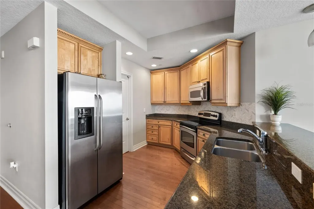 449 S 12th Street Tampa FL 33602