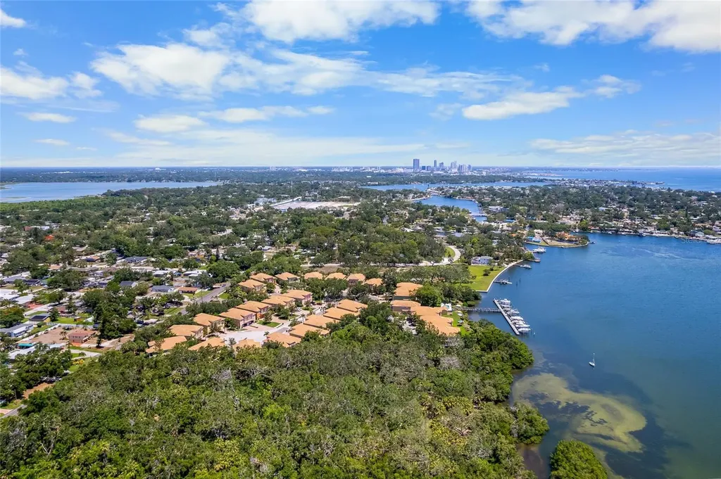 191 Banyan Bay Drive St Petersburg FL 33705