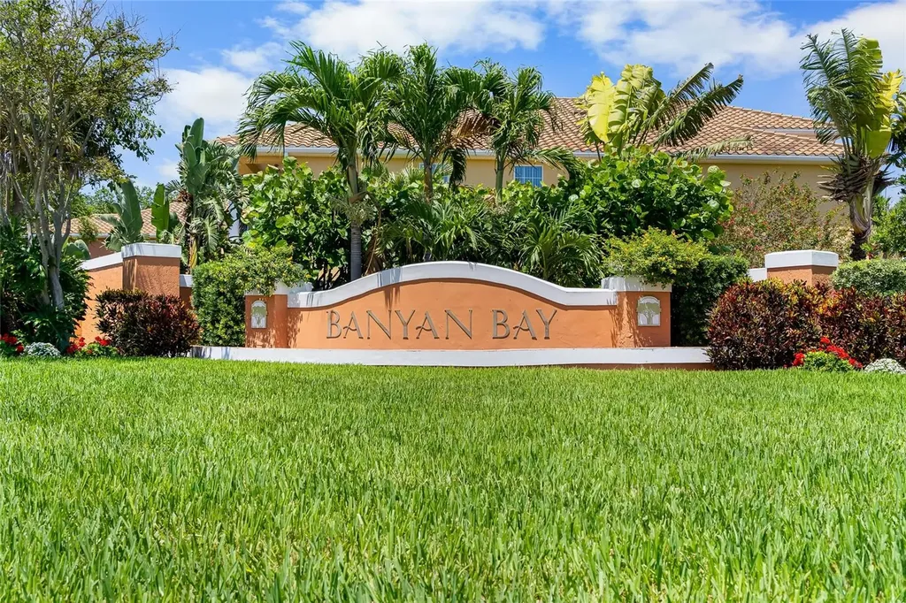 191 Banyan Bay Drive St Petersburg FL 33705