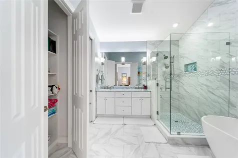 191 Banyan Bay Drive St Petersburg FL 33705