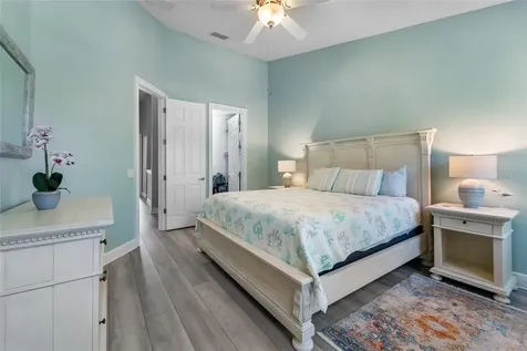 191 Banyan Bay Drive St Petersburg FL 33705
