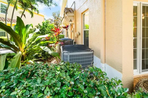 191 Banyan Bay Drive St Petersburg FL 33705