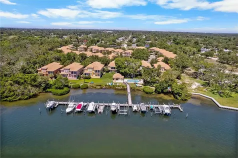 191 Banyan Bay Drive St Petersburg FL 33705