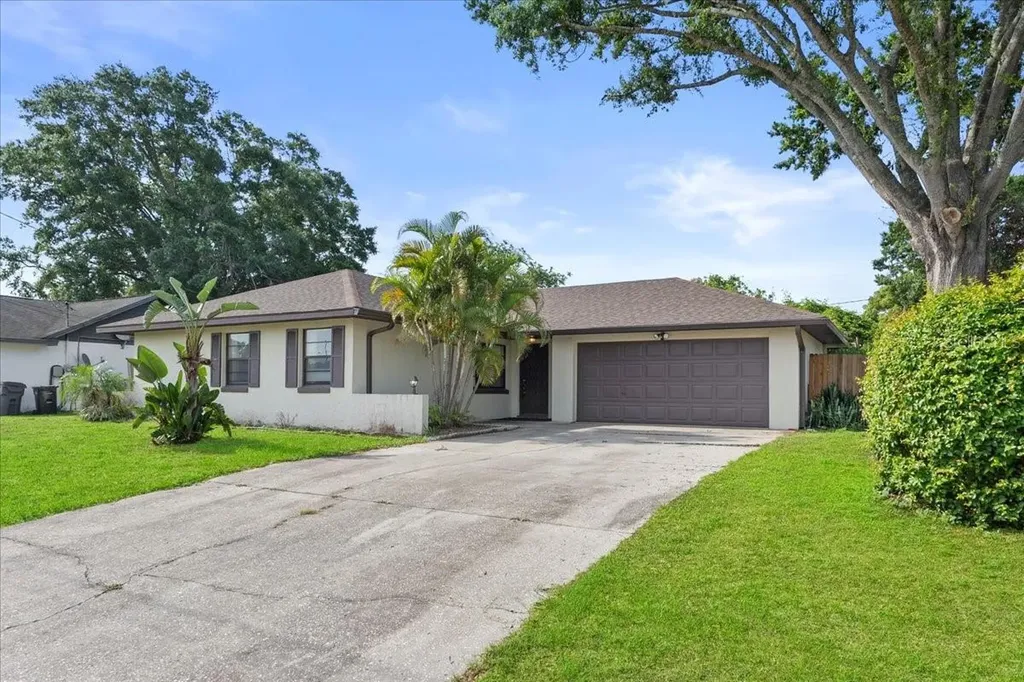 4219 Sunny Land Drive Lakeland FL 33813