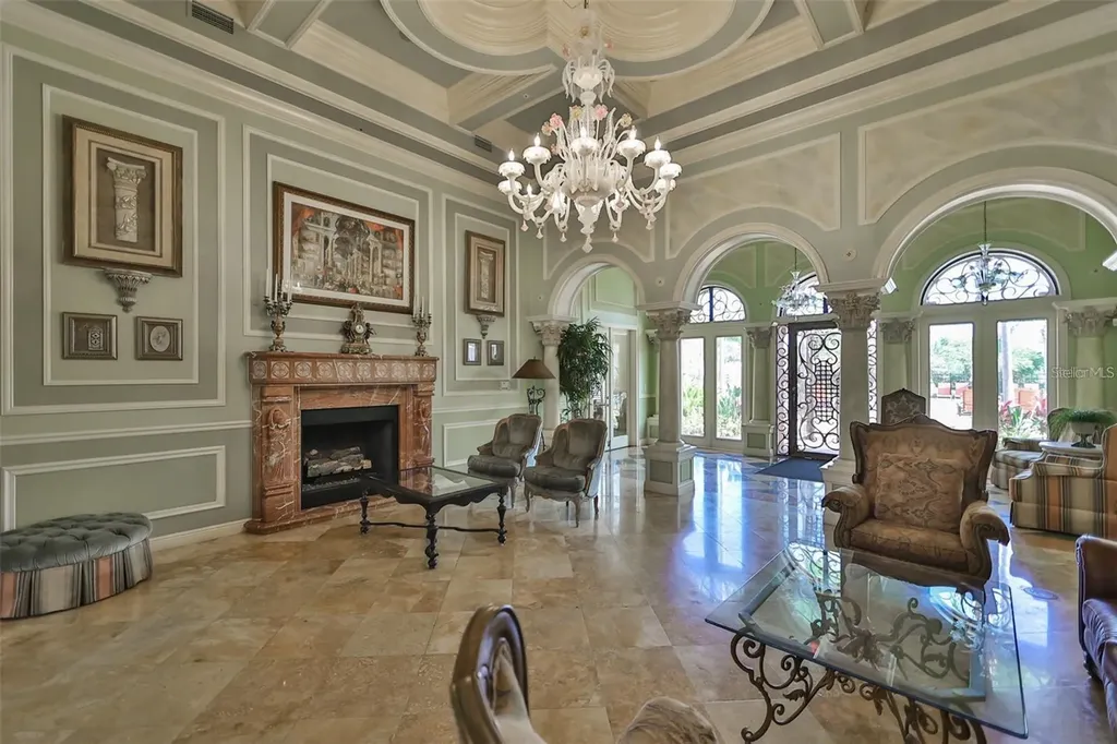 2715 Via Capri Clearwater FL 33764