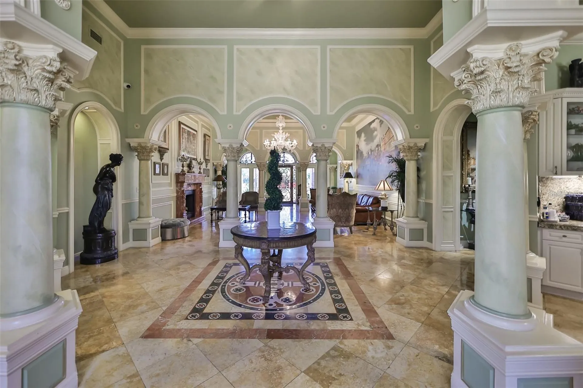 2715 Via Capri Clearwater FL 33764