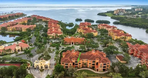 2715 Via Capri Clearwater FL 33764