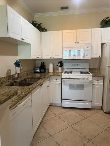 2715 Via Capri Clearwater FL 33764
