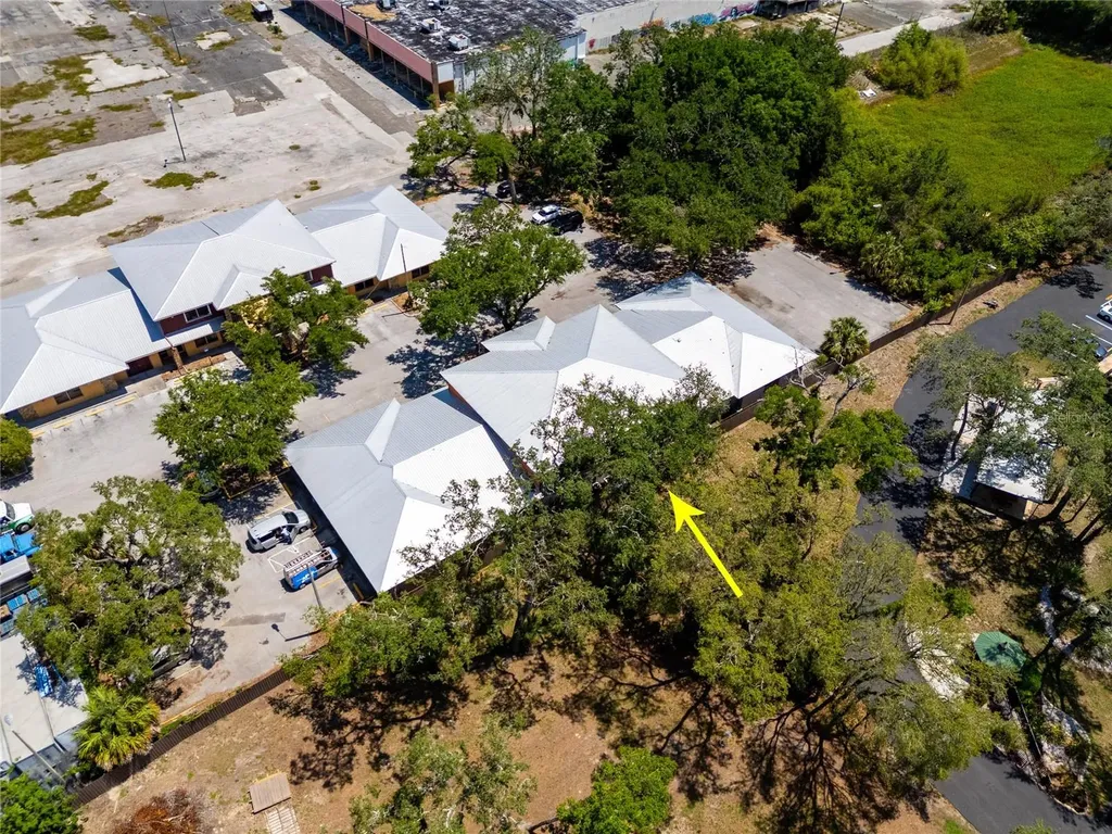 11213 N Nebraska Avenue Tampa FL 33612