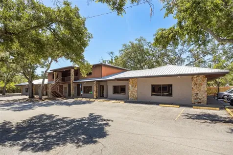 11213 N Nebraska Avenue Tampa FL 33612