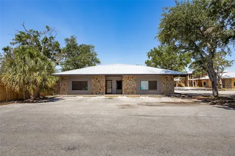 11213 N Nebraska Avenue Tampa FL 33612