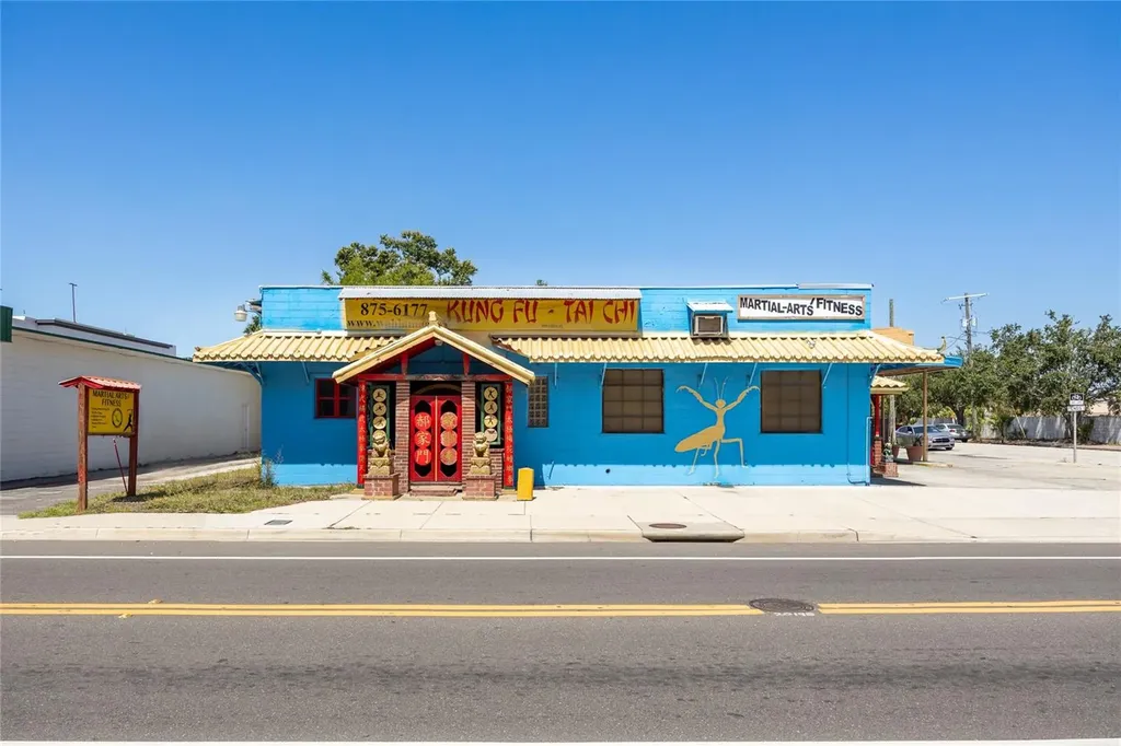 1702 W Cass Street Tampa FL 33606