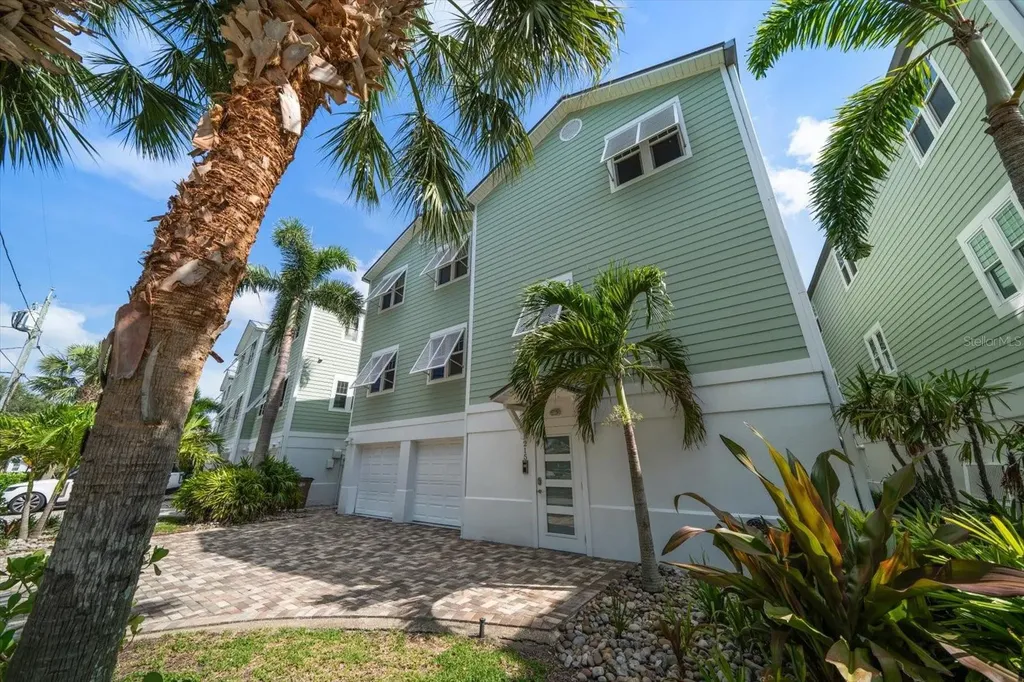 215 18th Avenue Indian Rocks Beach FL 33785