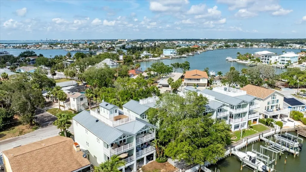 215 18th Avenue Indian Rocks Beach FL 33785