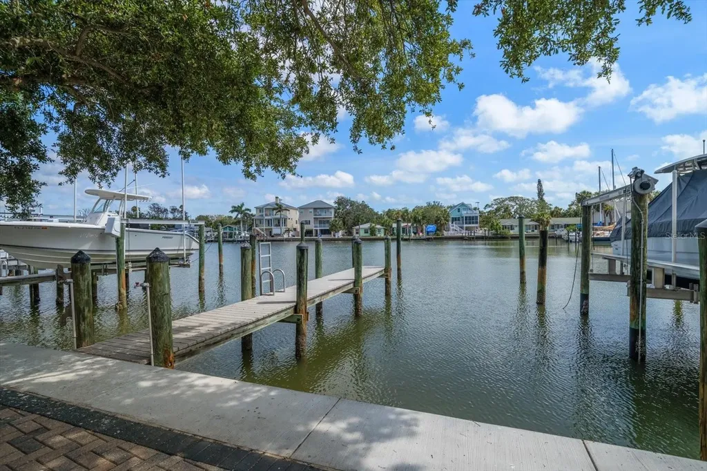 215 18th Avenue Indian Rocks Beach FL 33785