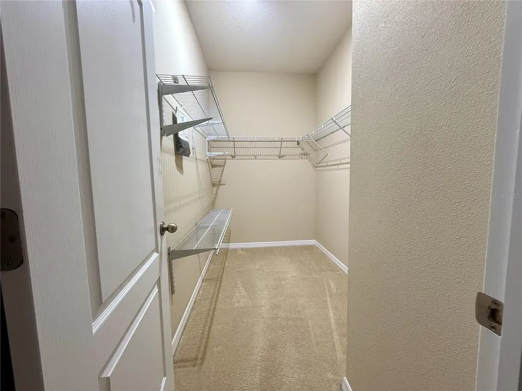 6121 35th Court E Bradenton FL 34203