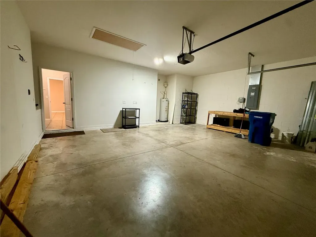 6121 35th Court E Bradenton FL 34203