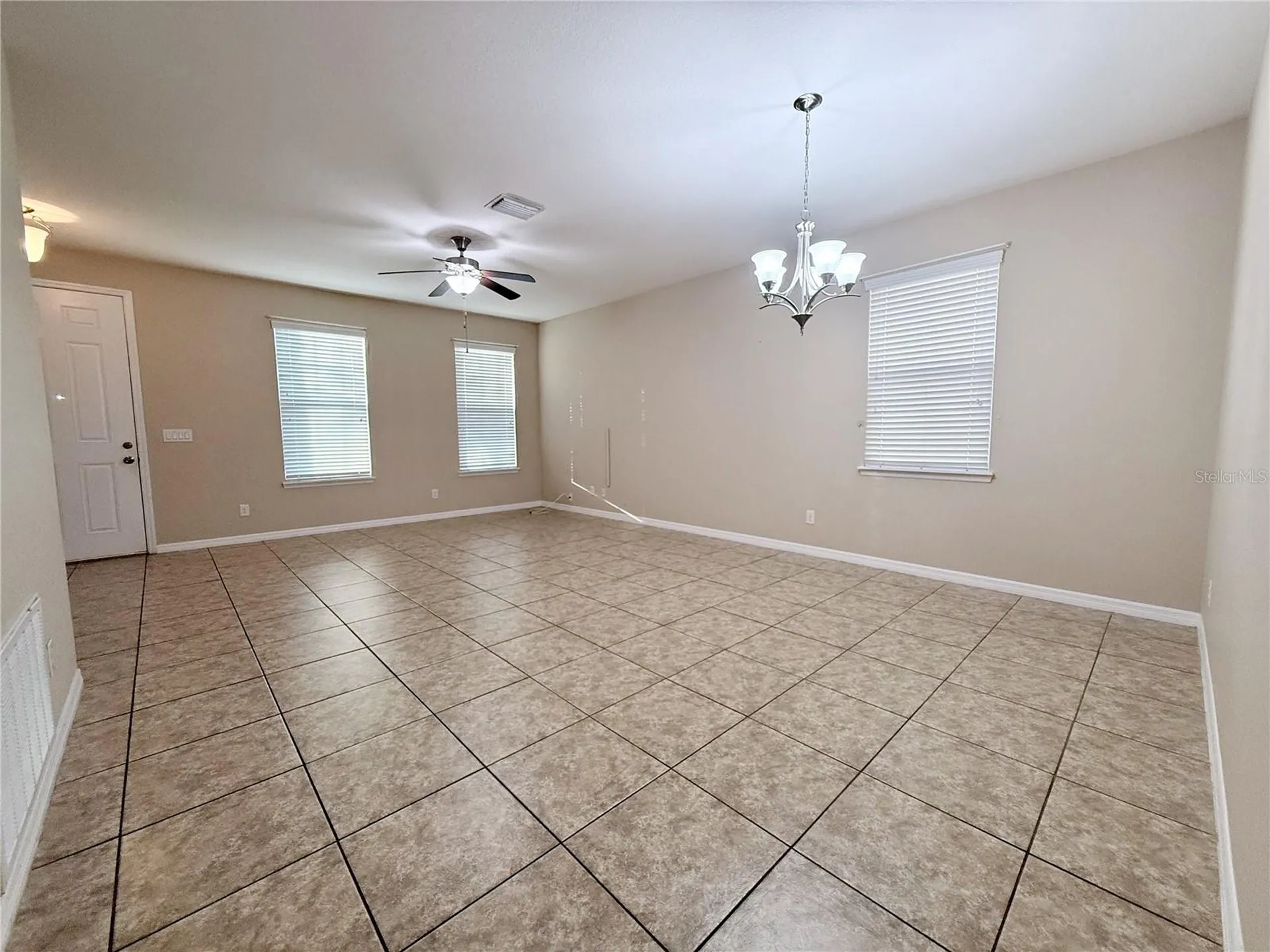 6121 35th Court E Bradenton FL 34203