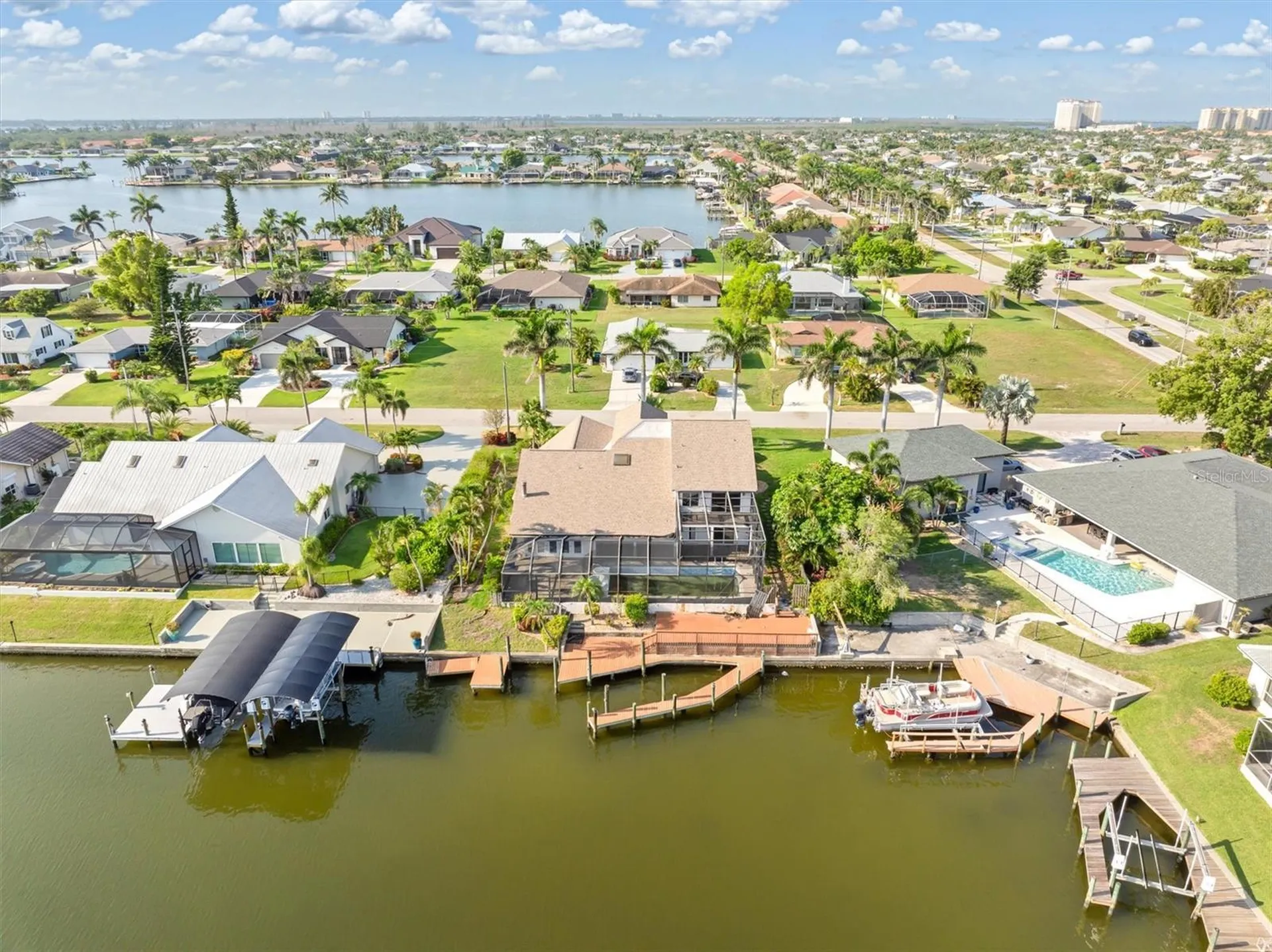 719 SW 51st Terrace Cape Coral FL 33914