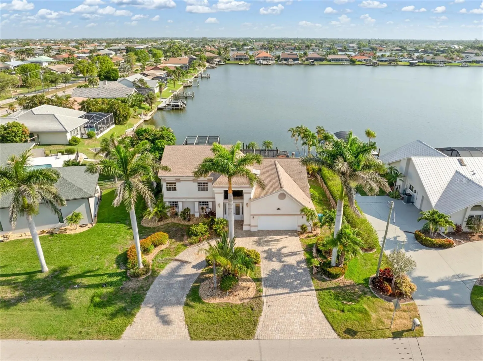 719 SW 51st Terrace Cape Coral FL 33914