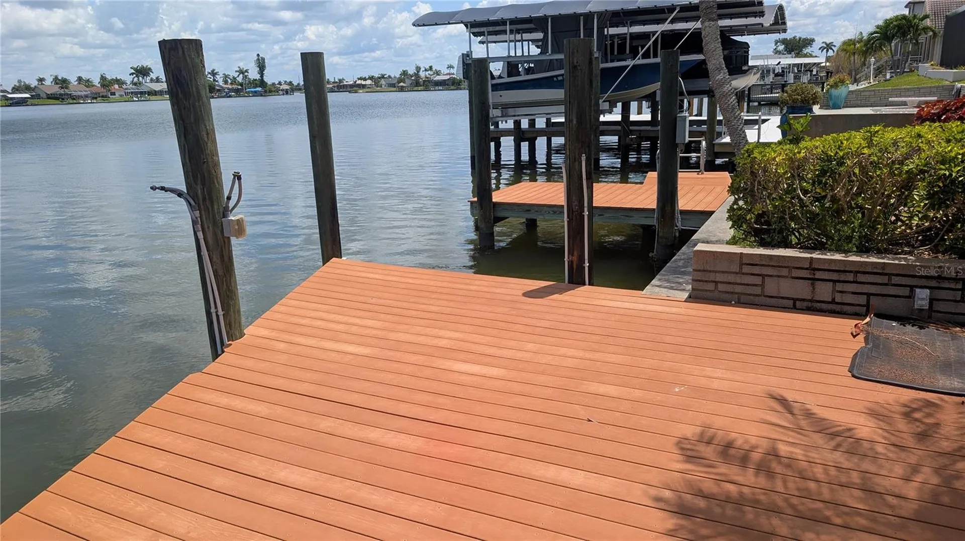 719 SW 51st Terrace Cape Coral FL 33914