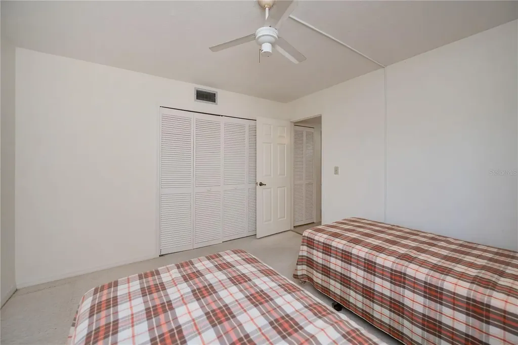 232 Cape Coral Parkway E Cape Coral FL 33904