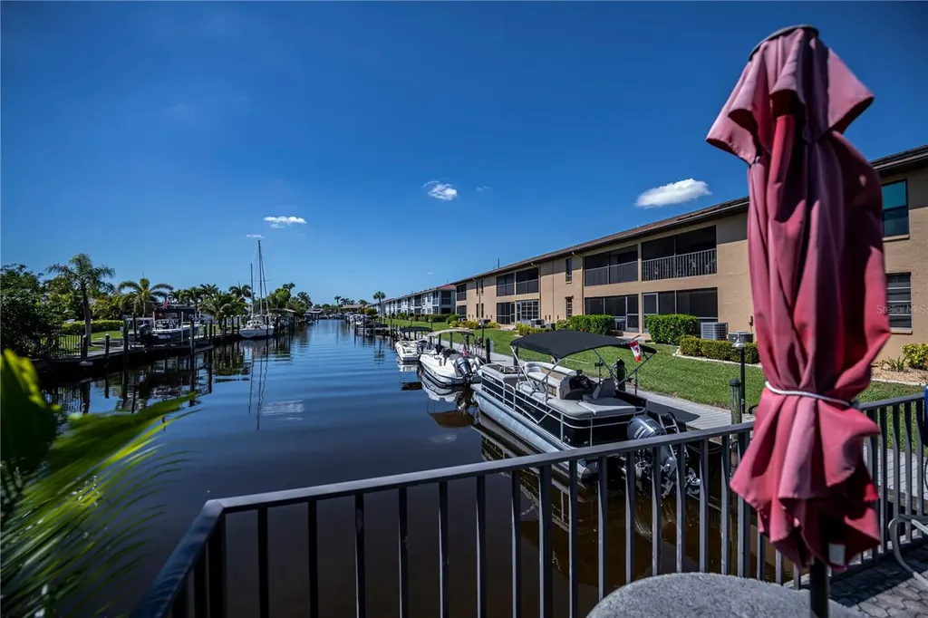 232 Cape Coral Parkway E Cape Coral FL 33904
