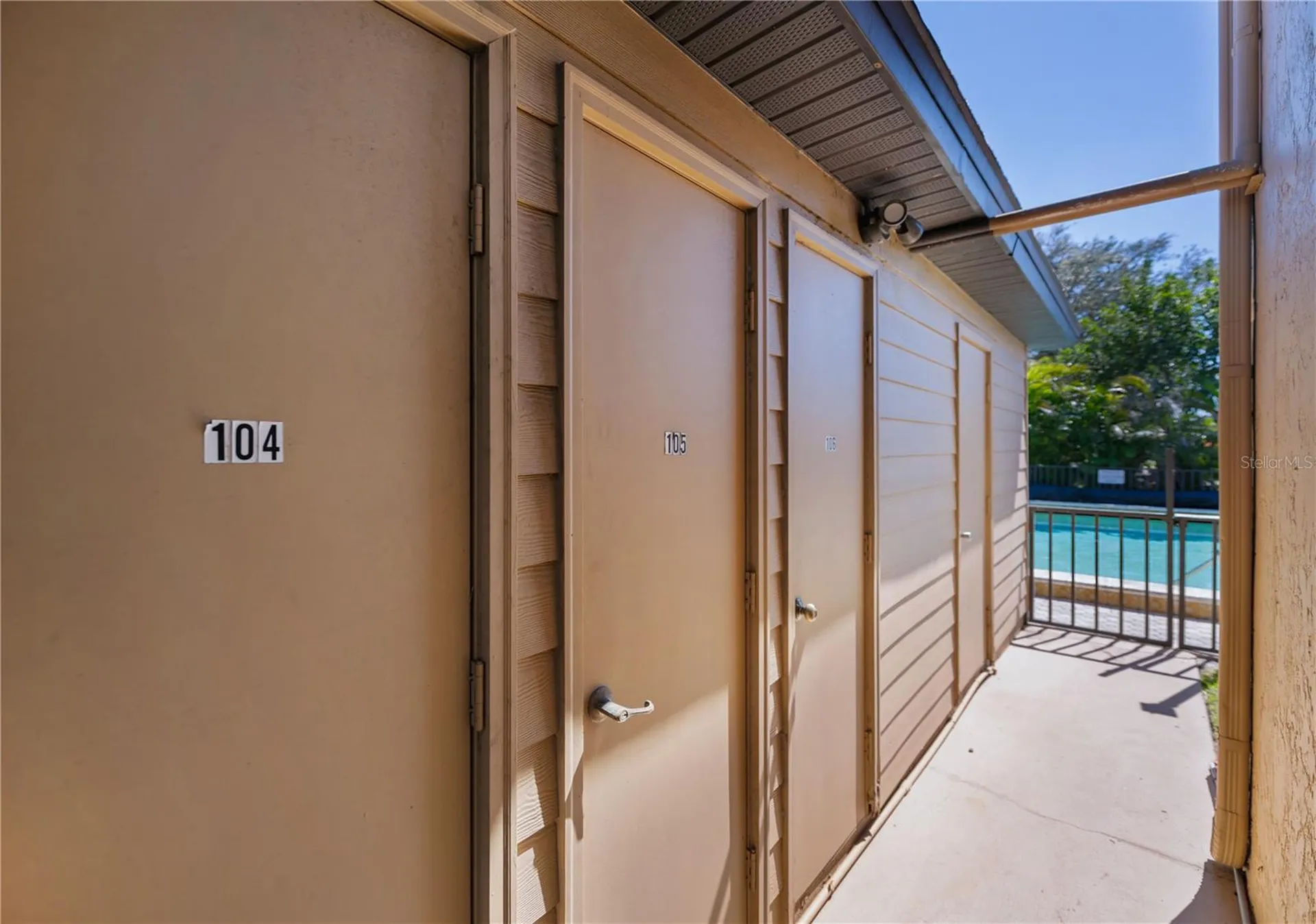 232 Cape Coral Parkway E Cape Coral FL 33904