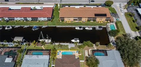 232 Cape Coral Parkway E Cape Coral FL 33904