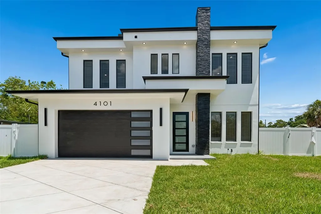 4101 W Mango Avenue Tampa FL 33616