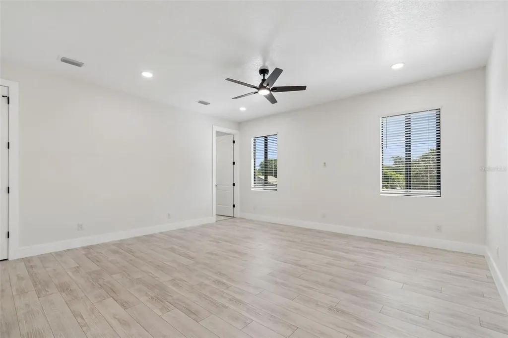 4101 W Mango Avenue Tampa FL 33616
