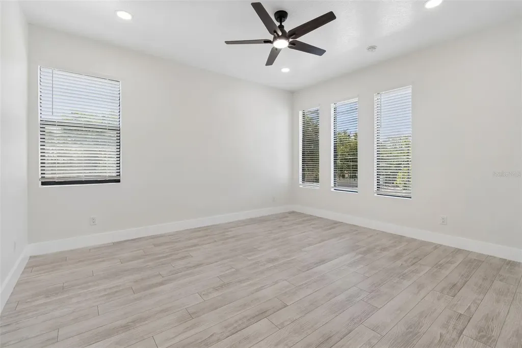 4101 W Mango Avenue Tampa FL 33616