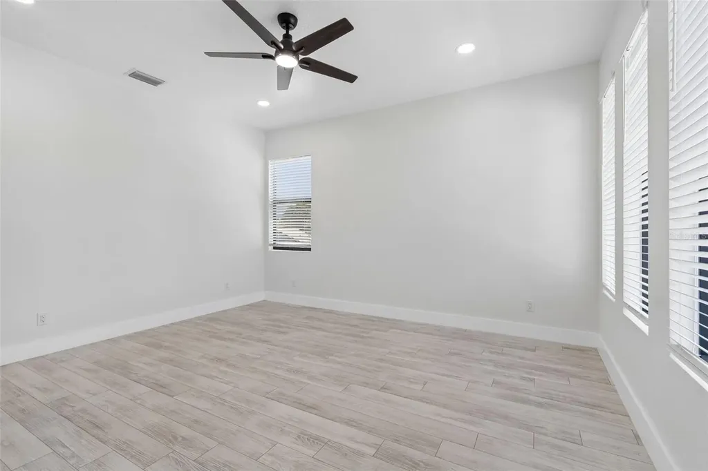 4101 W Mango Avenue Tampa FL 33616