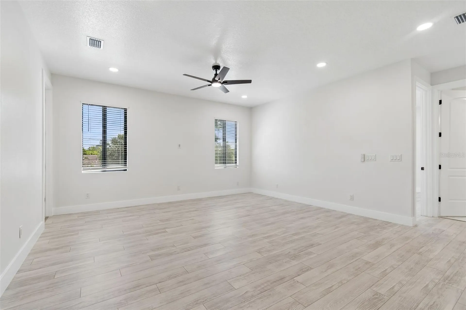 4101 W Mango Avenue Tampa FL 33616