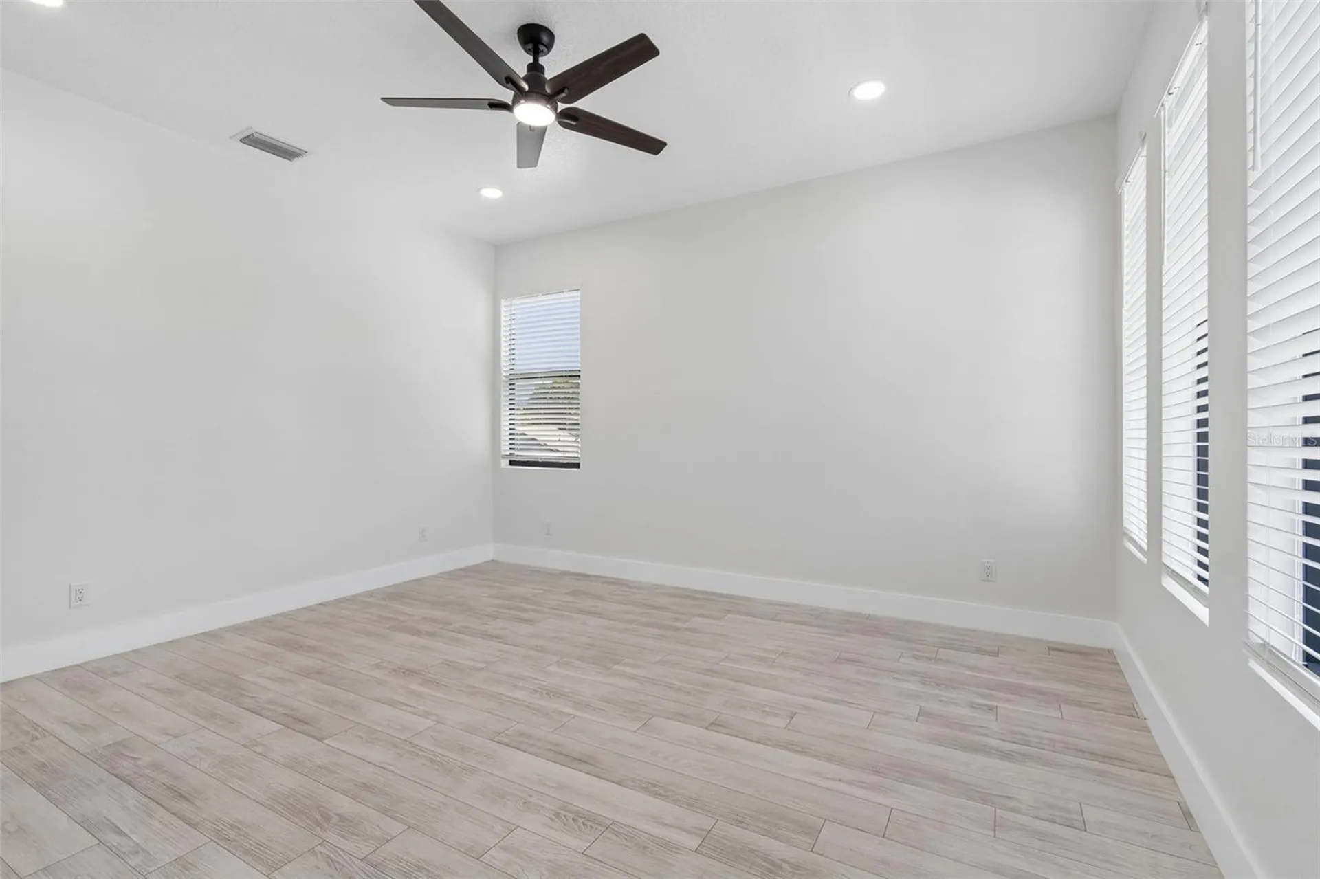 4101 W Mango Avenue Tampa FL 33616